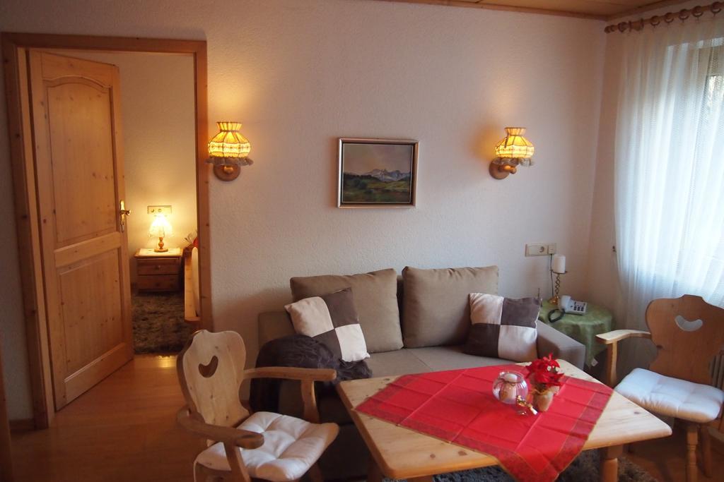 Haus Bergwelt Apartman Grän Kültér fotó