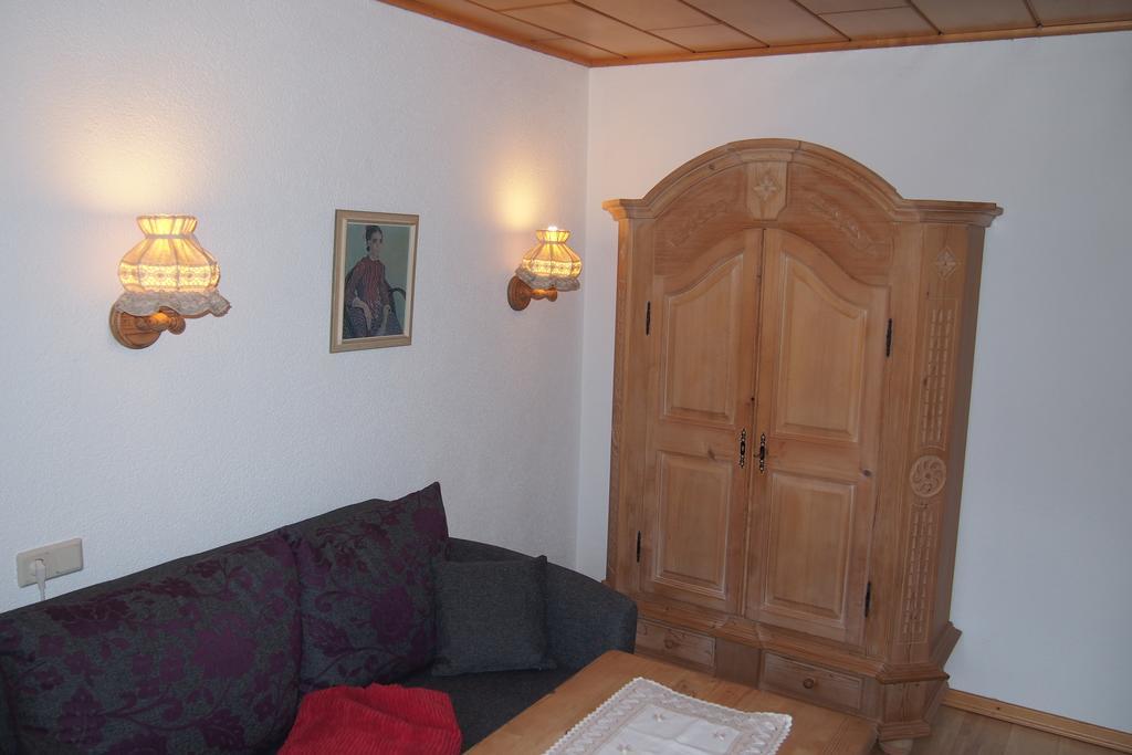Haus Bergwelt Apartman Grän Kültér fotó