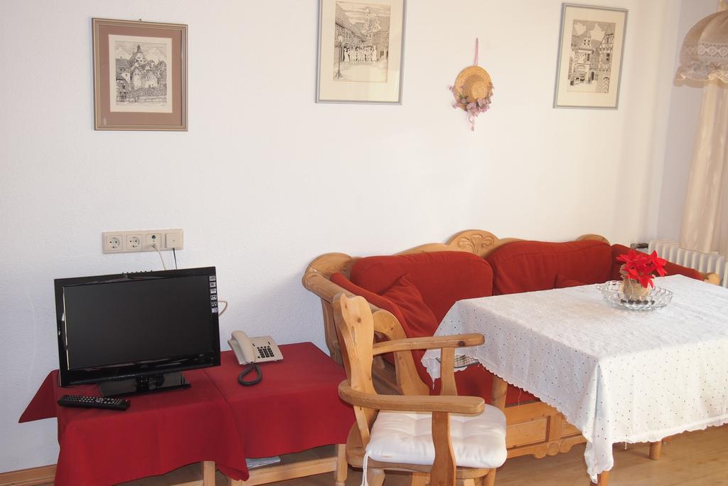 Haus Bergwelt Apartman Grän Szoba fotó