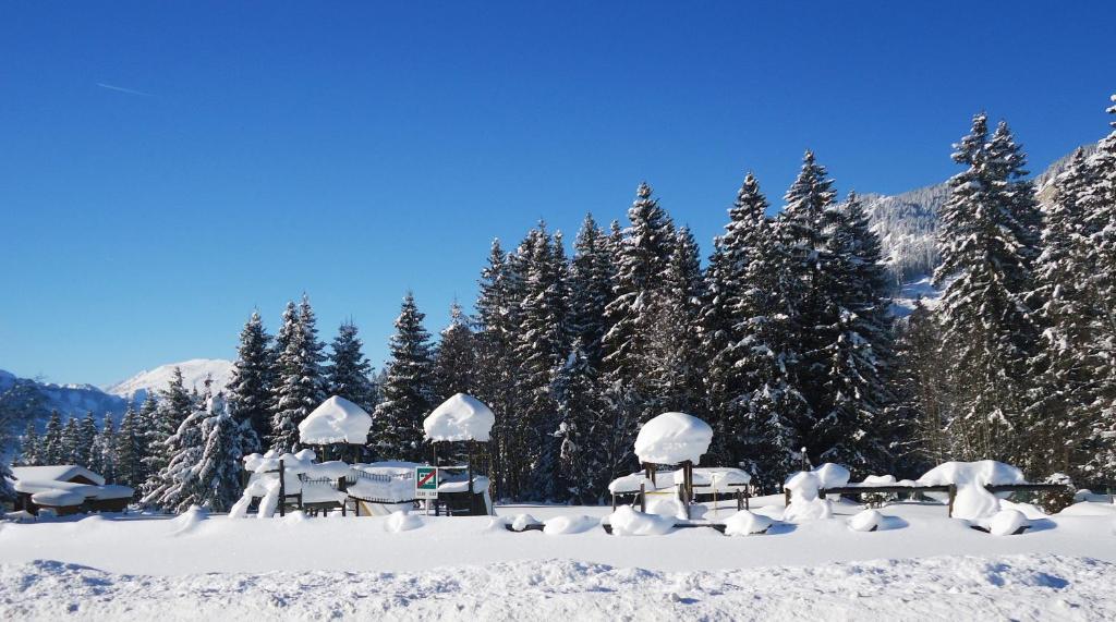 Haus Bergwelt Apartman Grän Kültér fotó